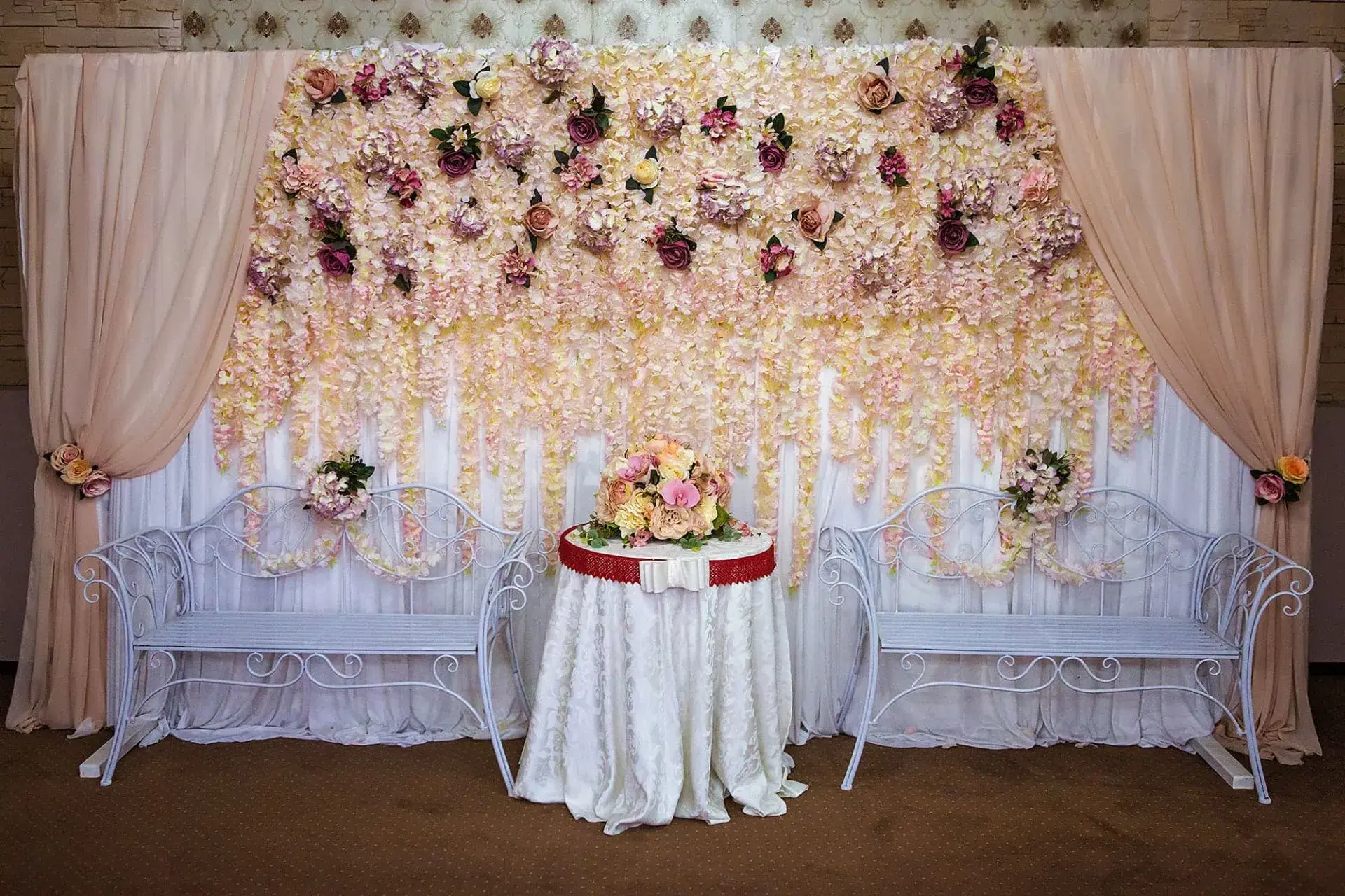 Queen Event Ballroom