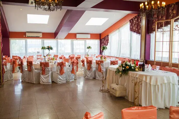 https://honeypot0.s3.amazonaws.com/1699624882963-gallery-nunta-restaurant-la-gil-1_30-5.webp