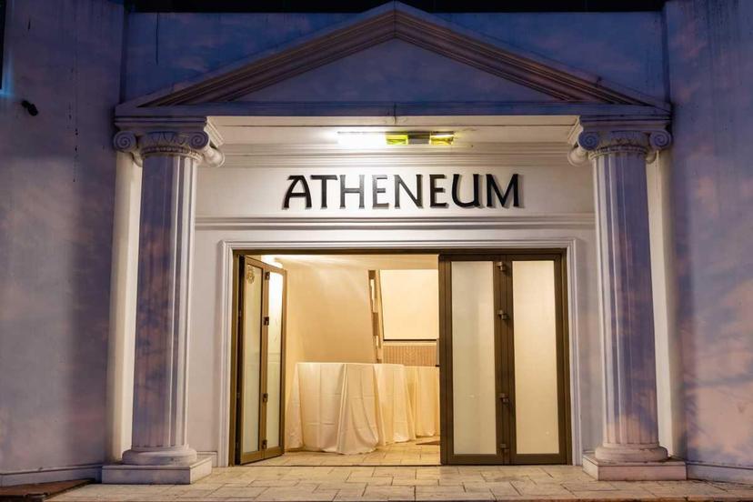 https://honeypot0.s3.amazonaws.com/1699725733171-gallery-galerie_atheneum-ballroom160-03-44.jpg