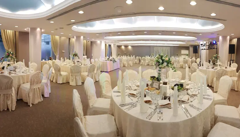 https://honeypot0.s3.amazonaws.com/1699816621311-gallery-minerva-himalaya-ballroom%20%2813%29.webp
