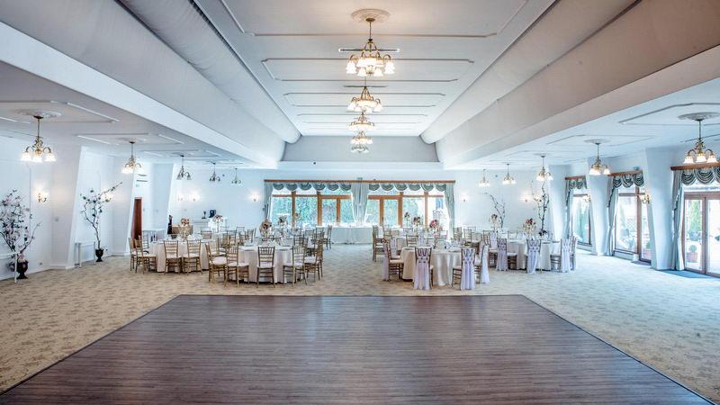https://honeypot0.s3.amazonaws.com/1699826426509-gallery-palatul-ghica-tei-19.jpg