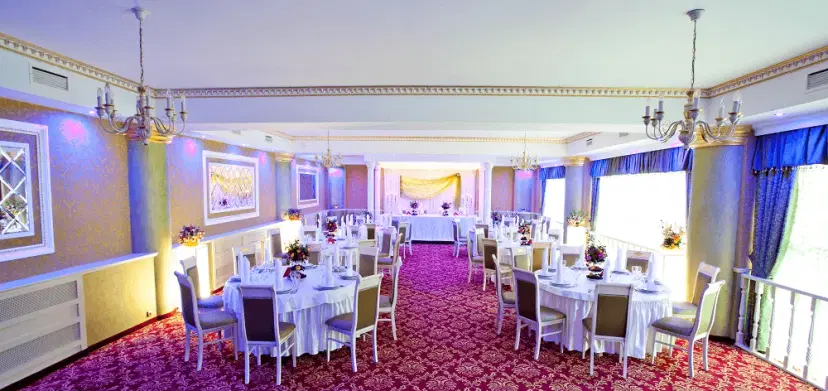 https://honeypot0.s3.amazonaws.com/1699831112278-gallery-restaurant-vatra-neamului%20%2815%29.webp