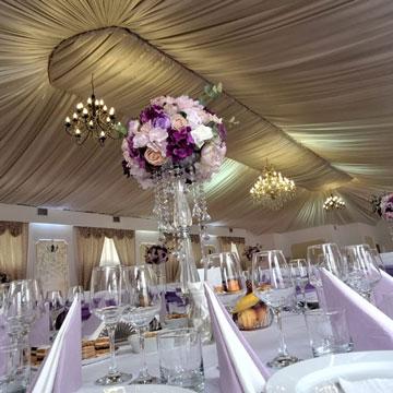 https://honeypot0.s3.amazonaws.com/1699878477516-gallery-despre-imperial-ballroom.jpg