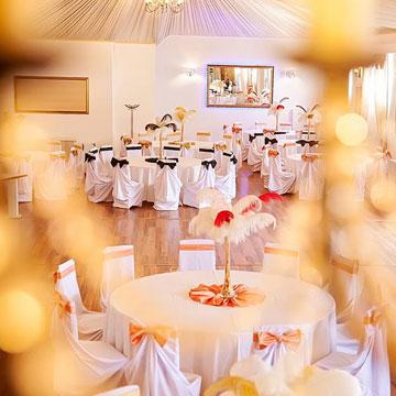 https://honeypot0.s3.amazonaws.com/1699878477644-gallery-imperial-ballroom-oferte-preturi.jpg