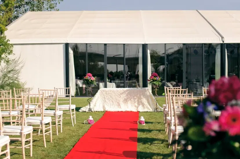 https://honeypot0.s3.amazonaws.com/1699898965936-gallery-Aristocrat-Events-Hall%20%283%29.webp