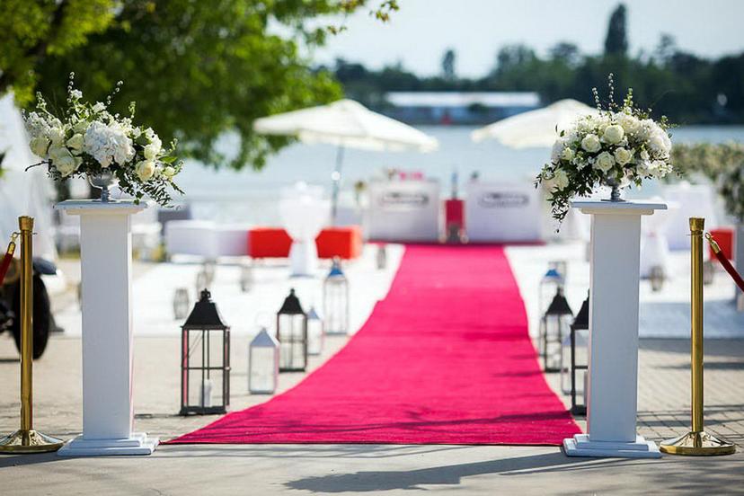 https://honeypot0.s3.amazonaws.com/1699901870975-gallery-buftea-events-1-dome-09.jpg