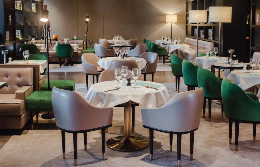 https://honeypot0.s3.amazonaws.com/1699967057826-gallery-restaurant.jpg