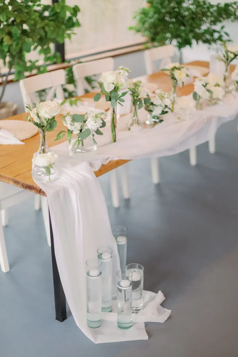 https://honeypot0.s3.amazonaws.com/1699976631069-gallery-Oana-George-Wedding-day-173-scaled.webp