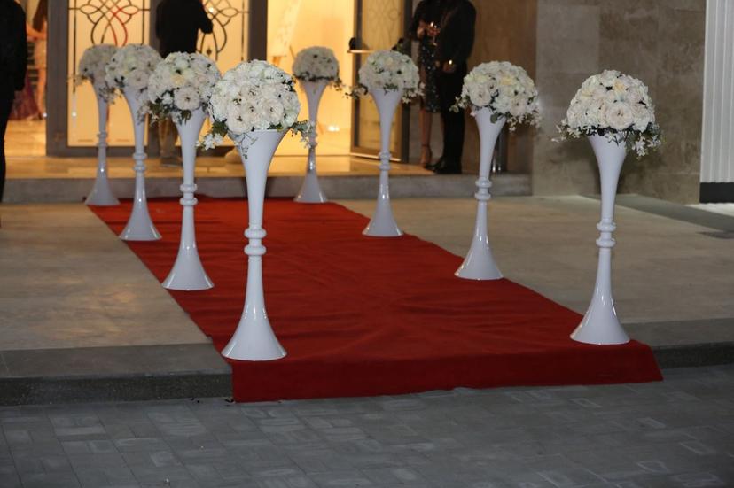 https://honeypot0.s3.amazonaws.com/1700053370654-gallery-Ghibi-Ballroom-Salon-Amfiteatru-2.jpg