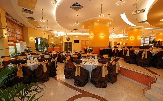 https://honeypot0.s3.amazonaws.com/1700164064124-gallery-HOTEL%20MARI%20VILA%20%283%29.webp
