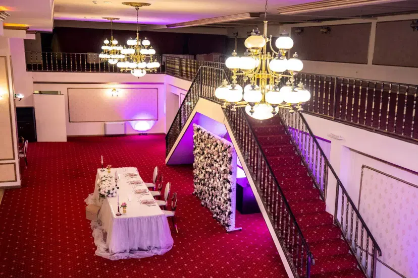 https://honeypot0.s3.amazonaws.com/1700223970027-gallery-IRIS%20BALLROOM%20%284%29.webp