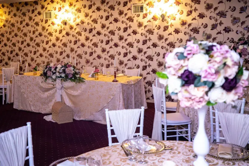 https://honeypot0.s3.amazonaws.com/1700223971193-gallery-IRIS%20BALLROOM%20%2814%29.webp