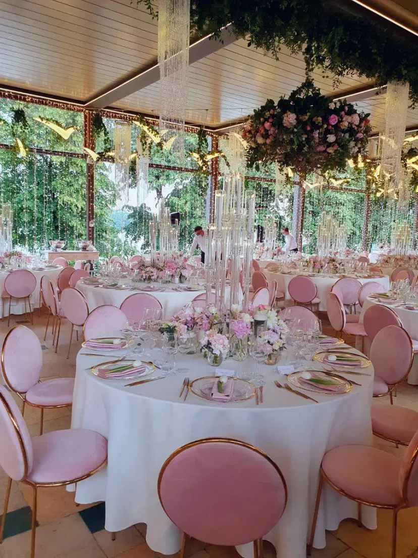 https://honeypot0.s3.amazonaws.com/1700289495670-gallery-RESTAURNAT%20PESCARUS%20%20%288%29.webp