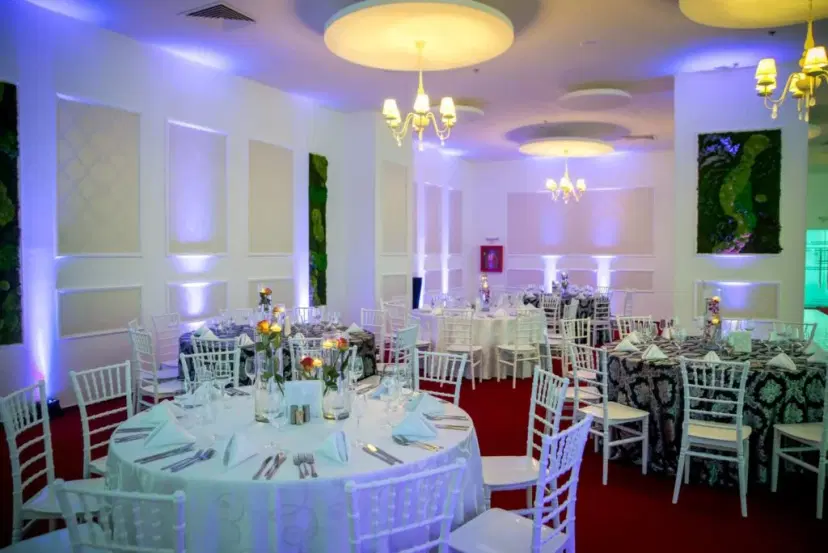 https://honeypot0.s3.amazonaws.com/1700303489446-gallery-PIANO%20BALLROOM%20PIPERA%20%282%29.webp