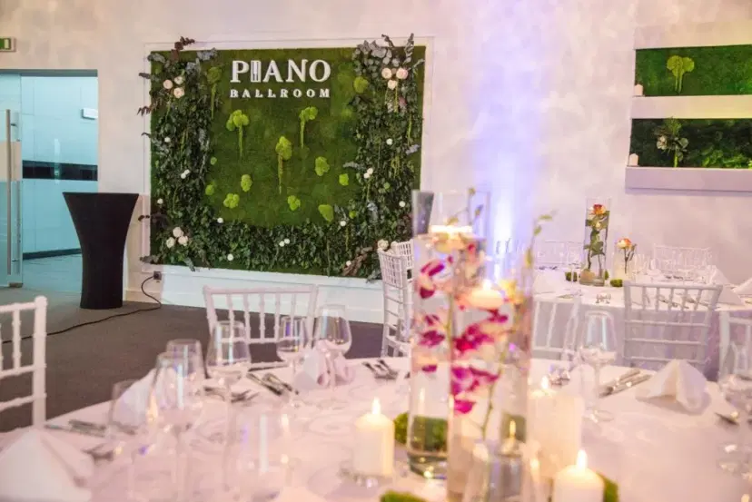 https://honeypot0.s3.amazonaws.com/1700303489745-gallery-PIANO%20BALLROOM%20PIPERA%20%285%29.webp