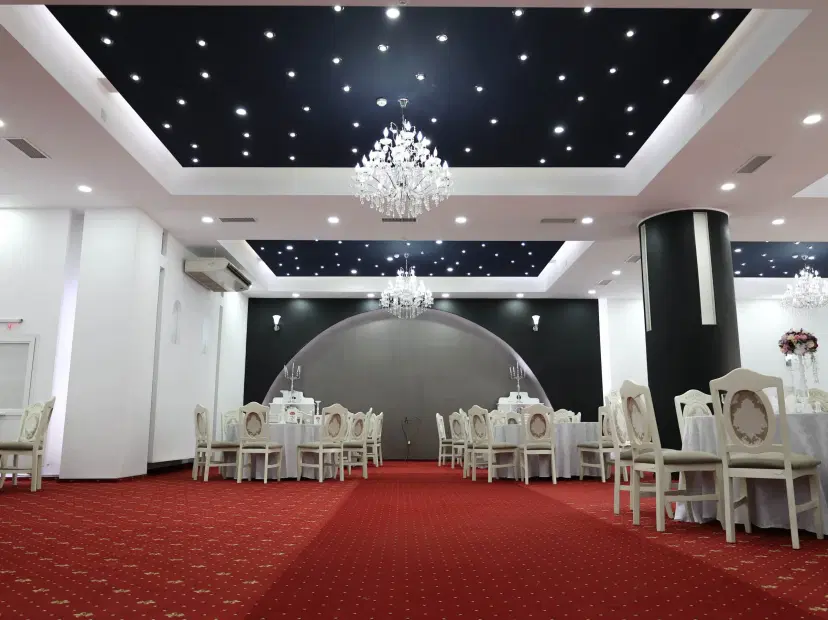 https://honeypot0.s3.amazonaws.com/1700574534389-gallery-AMADA%20BALLROOM%20%282%29.webp