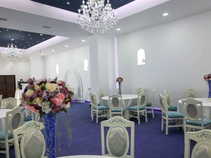 https://honeypot0.s3.amazonaws.com/1700574534525-gallery-AMADA%20BALLROOM%20%283%29.webp