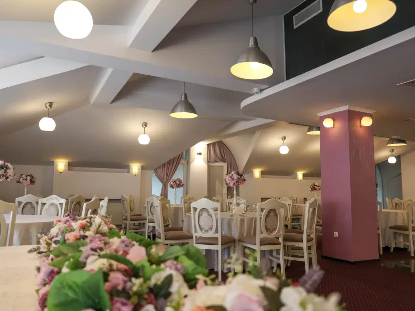 https://honeypot0.s3.amazonaws.com/1700574534706-gallery-AMADA%20BALLROOM%20%284%29.webp