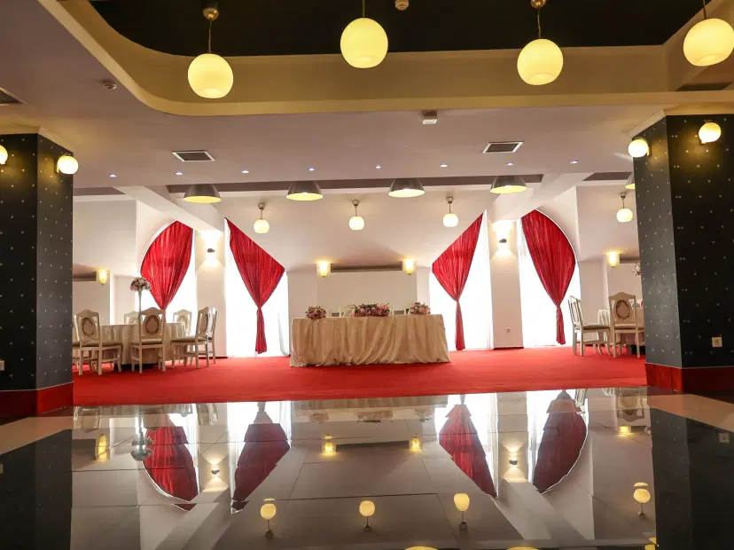 https://honeypot0.s3.amazonaws.com/1700574535048-gallery-AMADA%20BALLROOM%20%287%29.webp