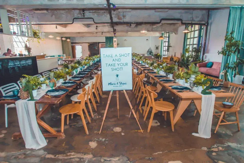https://honeypot0.s3.amazonaws.com/1700584863193-gallery-DESCHIS%20GASTROBAR%20%283%29.webp