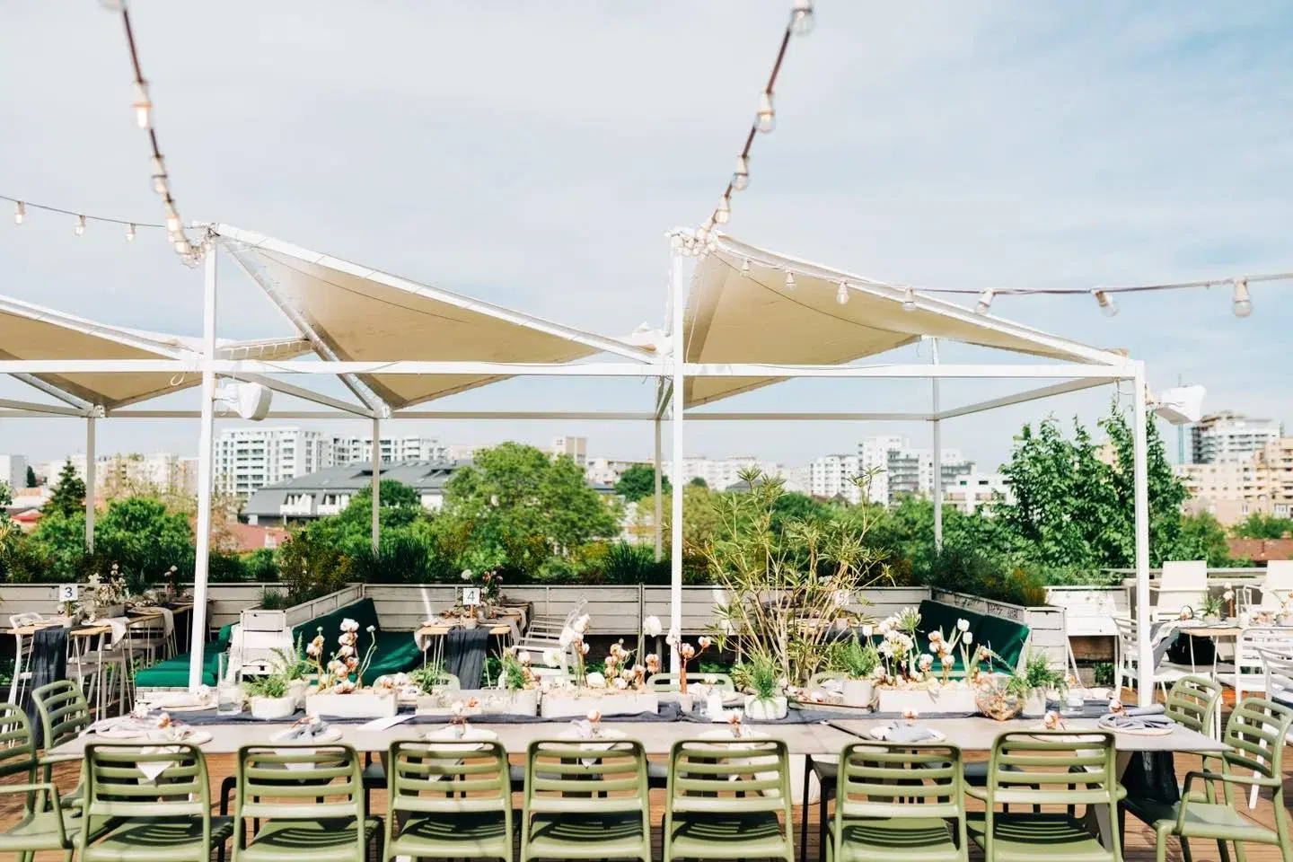 Deschis Gastrobar