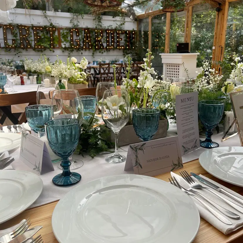 https://honeypot0.s3.amazonaws.com/1700756196103-gallery-SECRET%20GARDEN%20EVENTS%20%282%29.webp