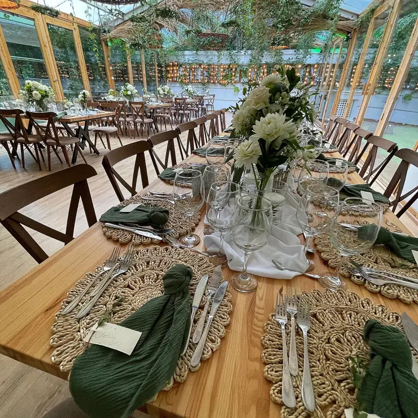 https://honeypot0.s3.amazonaws.com/1700756196573-gallery-SECRET%20GARDEN%20EVENTS%20%284%29.webp