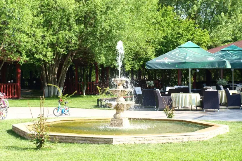 https://honeypot0.s3.amazonaws.com/1700757242572-gallery-SABRI%20PARK%20%282%29.webp