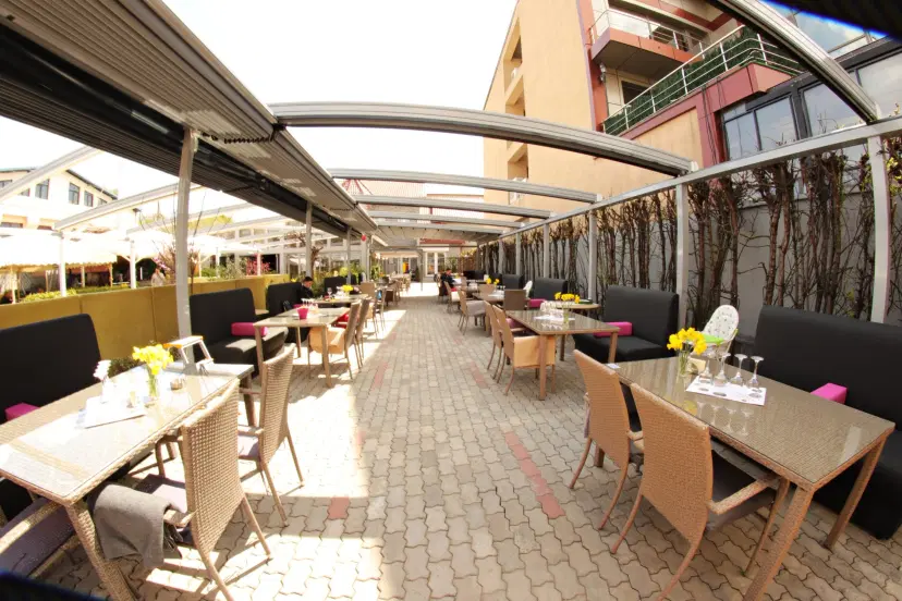 https://honeypot0.s3.amazonaws.com/1700894807674-gallery-RESTAURANT%20ELEVEN%20%285%29.webp