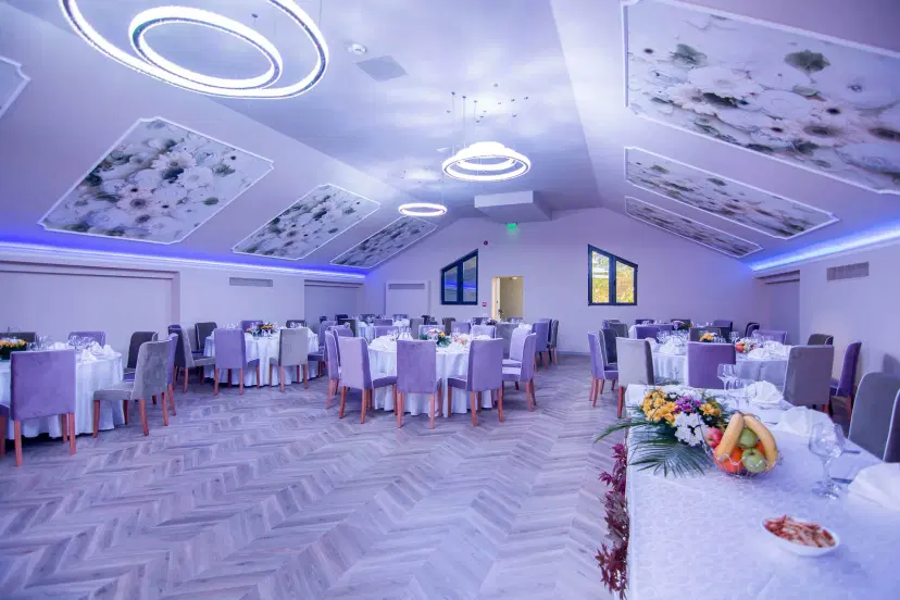 https://honeypot0.s3.amazonaws.com/1700894808013-gallery-RESTAURANT%20ELEVEN%20%287%29.webp