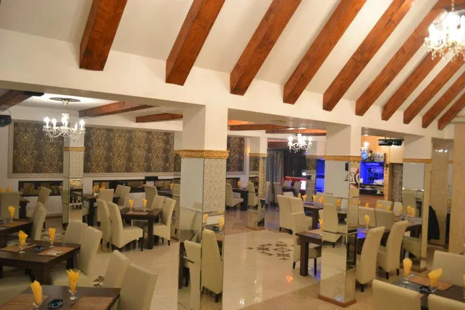 Restaurant Carol s
