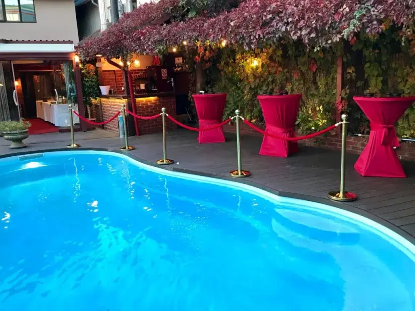 https://honeypot0.s3.amazonaws.com/1701066129028-gallery-BELLAGIO%20VILLA%20%284%29.webp