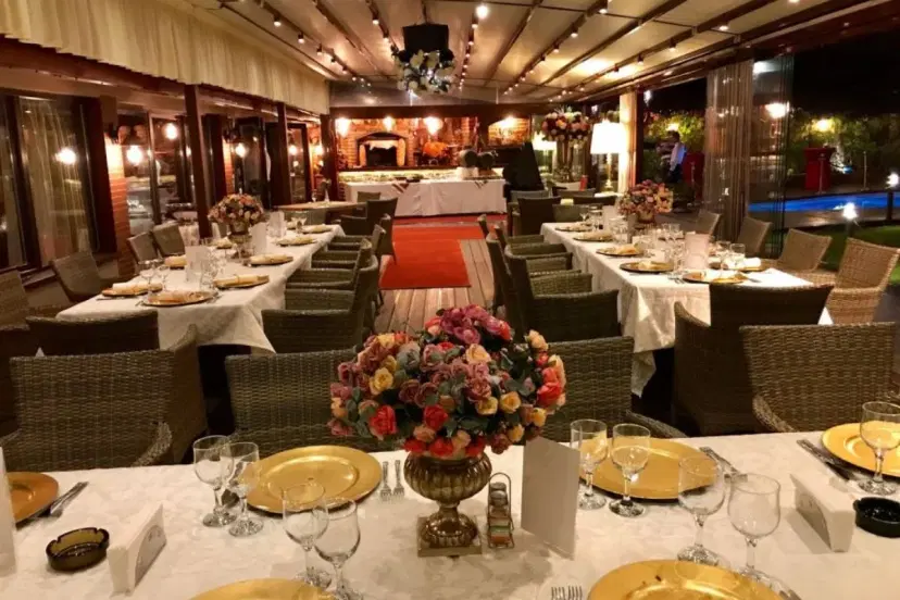 https://honeypot0.s3.amazonaws.com/1701066129251-gallery-BELLAGIO%20VILLA%20%286%29.webp
