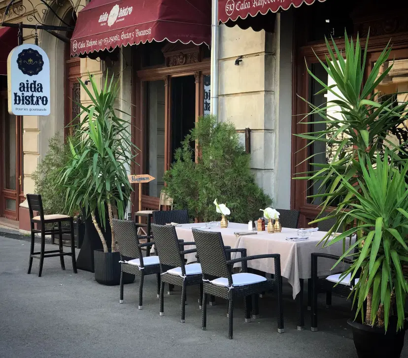 https://honeypot0.s3.amazonaws.com/1701071546561-gallery-AIDA%20BISTRO%20%283%29.webp