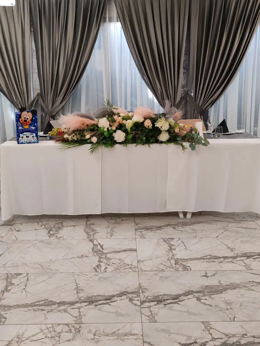 https://honeypot0.s3.amazonaws.com/1701073160537-gallery-OXIGEN%20EVENTS%20%285%29.webp