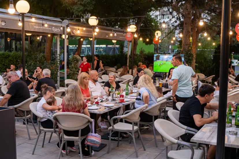 https://honeypot0.s3.amazonaws.com/1701081527774-gallery-TRATTORIA%20MONZA%20%284%29.webp