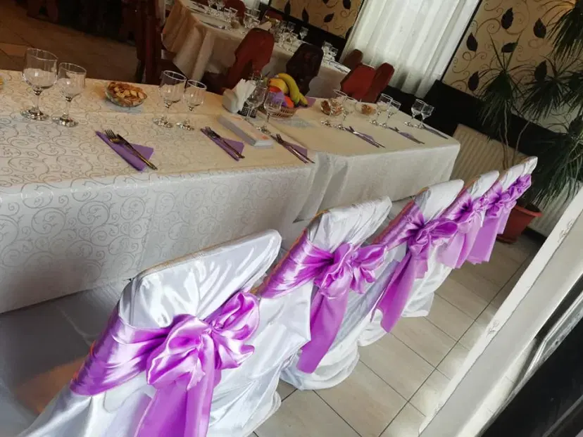 https://honeypot0.s3.amazonaws.com/1701122673404-gallery-restaurant-stejaru%20%288%29.webp