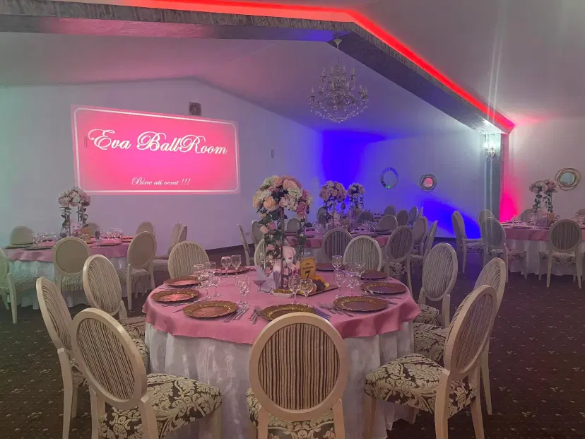 https://honeypot0.s3.amazonaws.com/1701129253097-gallery-eva-ballroom%20%286%29.webp