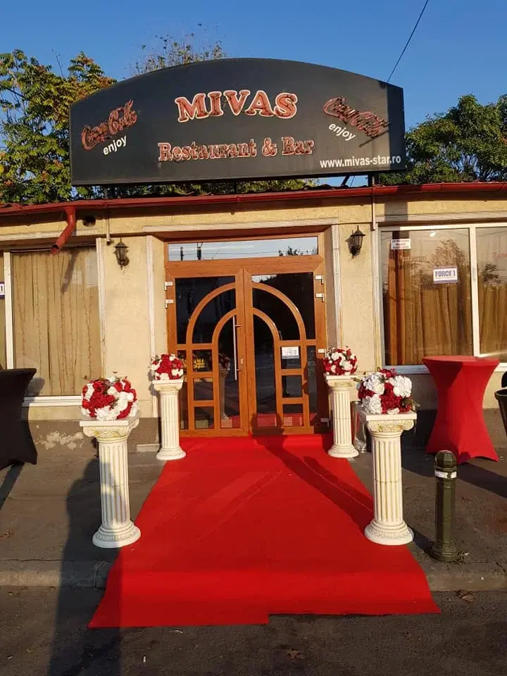 https://honeypot0.s3.amazonaws.com/1701182183298-gallery-RESTAURANT%20MIVAS%20%283%29.webp