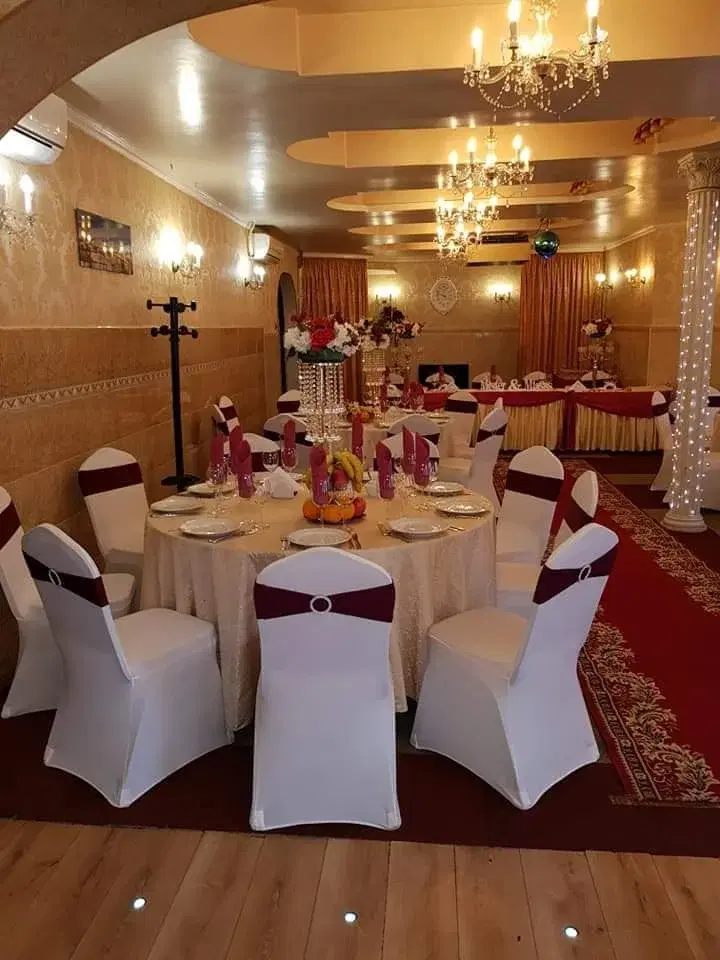 https://honeypot0.s3.amazonaws.com/1701182183629-gallery-RESTAURANT%20MIVAS%20%286%29.webp
