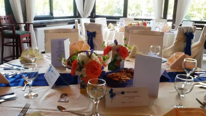 https://honeypot0.s3.amazonaws.com/1701245609043-gallery-RESTAURANT%20RESSU%20%285%29.webp