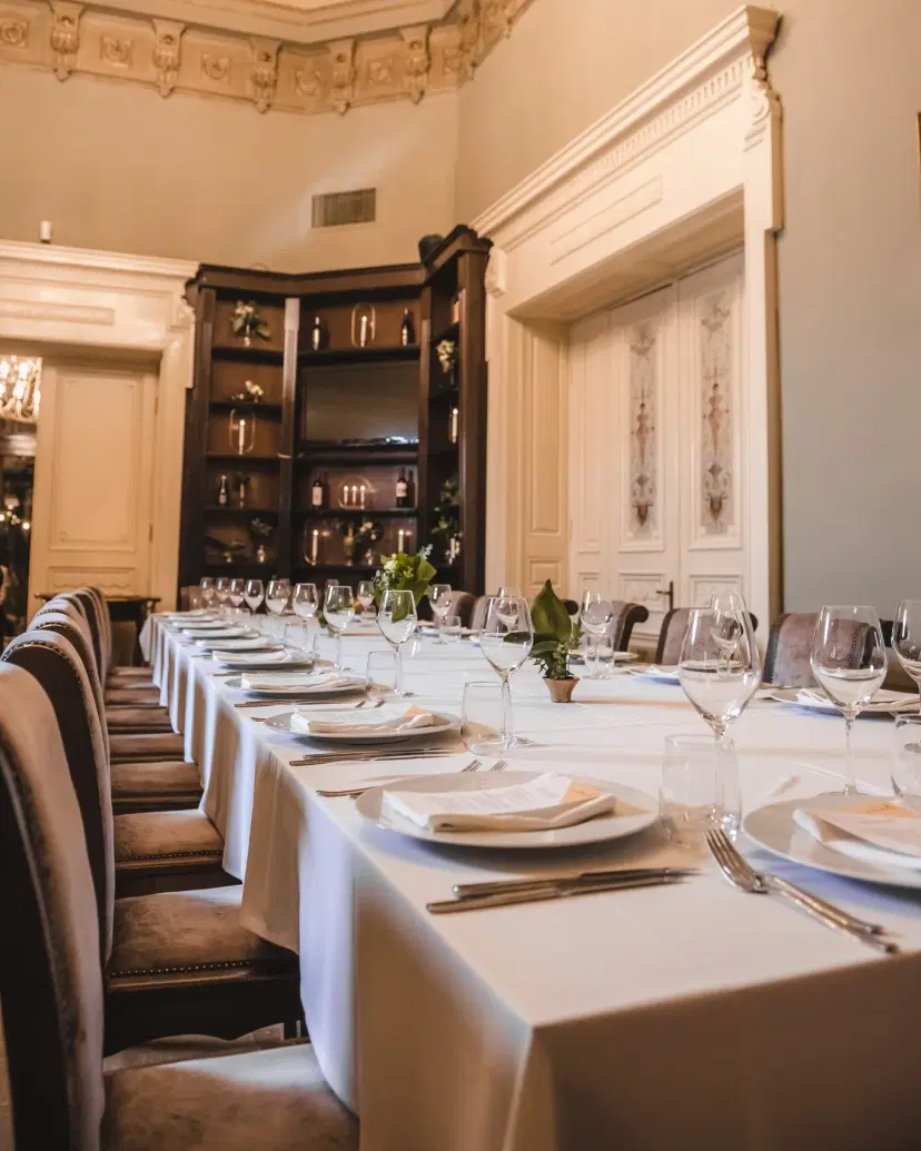https://honeypot0.s3.amazonaws.com/1701246413790-gallery-RESTAURANT%20BARRIO%20%283%29.webp