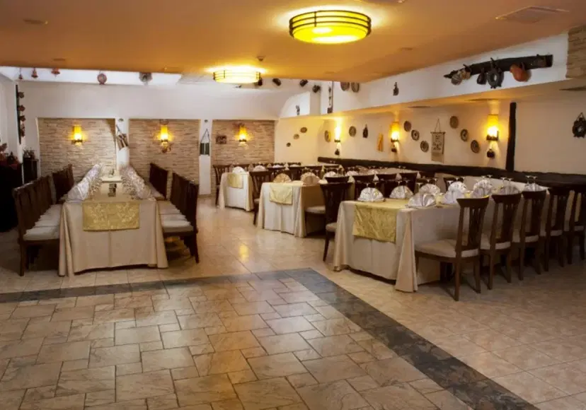 https://honeypot0.s3.amazonaws.com/1701247936171-gallery-HOTEL%20TECADRA%20%282%29.webp