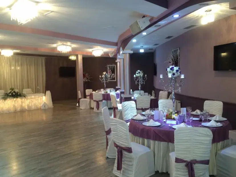 https://honeypot0.s3.amazonaws.com/1701249573116-gallery-CASA%20MARA%20EVENTS%20%287%29.webp