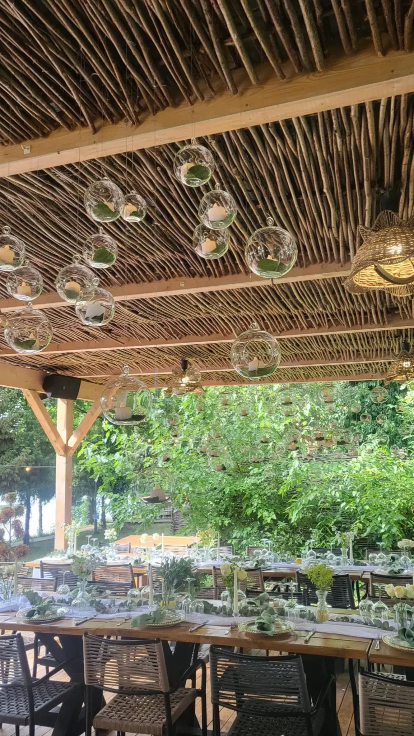 https://honeypot0.s3.amazonaws.com/1701420683947-gallery-GUAVA%20%285%29.webp