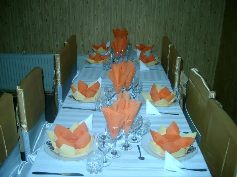 https://honeypot0.s3.amazonaws.com/1701591088438-gallery-HOTEL%20RESTAURANT%20DAVA%20%285%29.webp