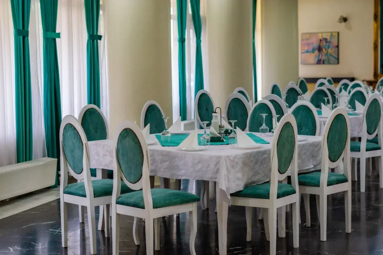 Hotel Dambovita