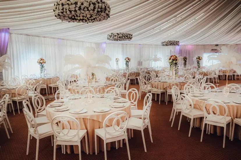 https://honeypot0.s3.amazonaws.com/1701597742558-gallery-GRAND%20BALLROOM%20%281%29.webp