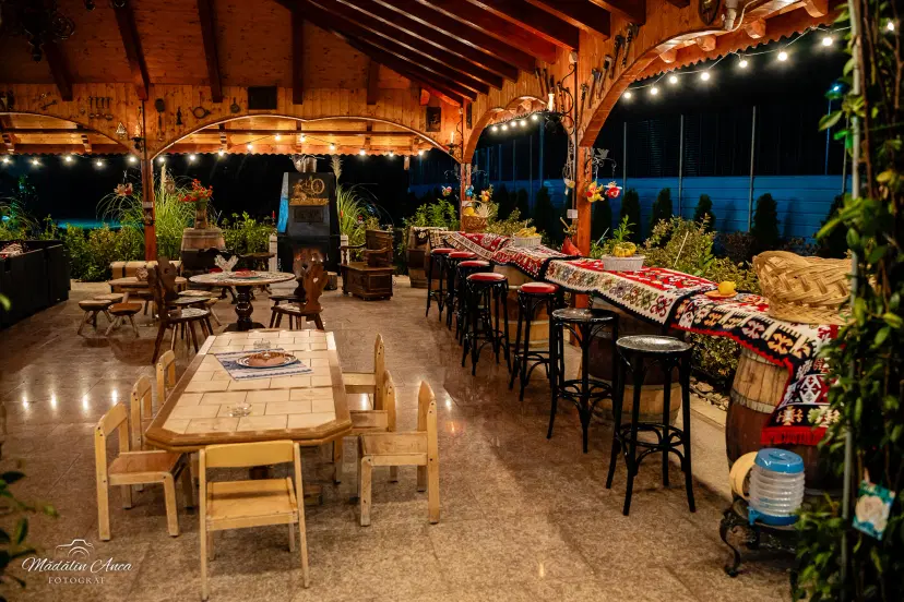 https://honeypot0.s3.amazonaws.com/1701629984674-gallery-CASA%20GURMANDULUI%20%20%288%29.webp