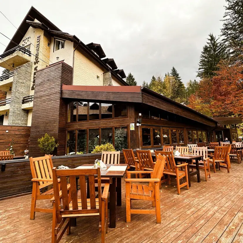 https://honeypot0.s3.amazonaws.com/1701630465971-gallery-restaurant-kuib%20%281%29.webp